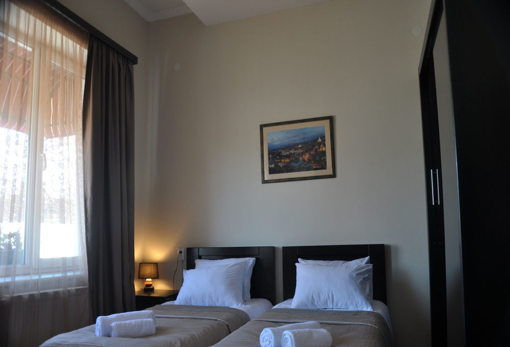 Gold Star Hotel Tbilisi Eksteriør bilde